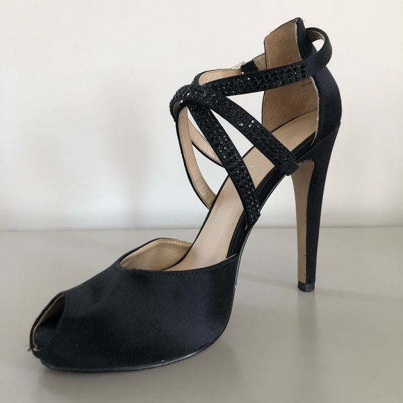 Nine West Satin Peep Toe Heel - Picture 1 of 4